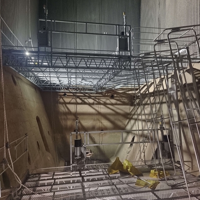 爬升式鍋爐爐膛檢修升降平臺批發